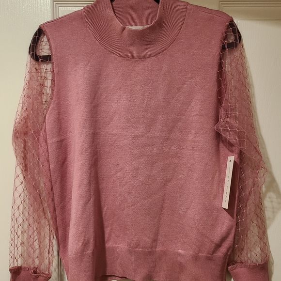MADISON + HUDSON LACE SHEER SLEEVE RAYON MOCK NECK BLUSH RAYON TOP - Picture 4 of 15